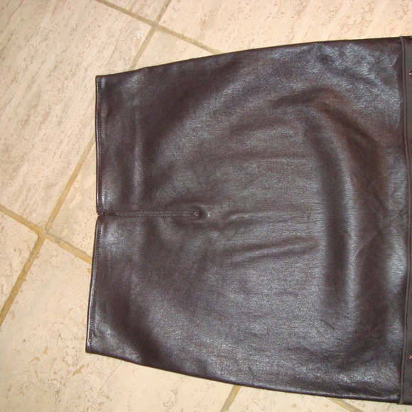 Jitrois Leather Skirt With Stone Jem Detail on Hem - Picture 5 of 5